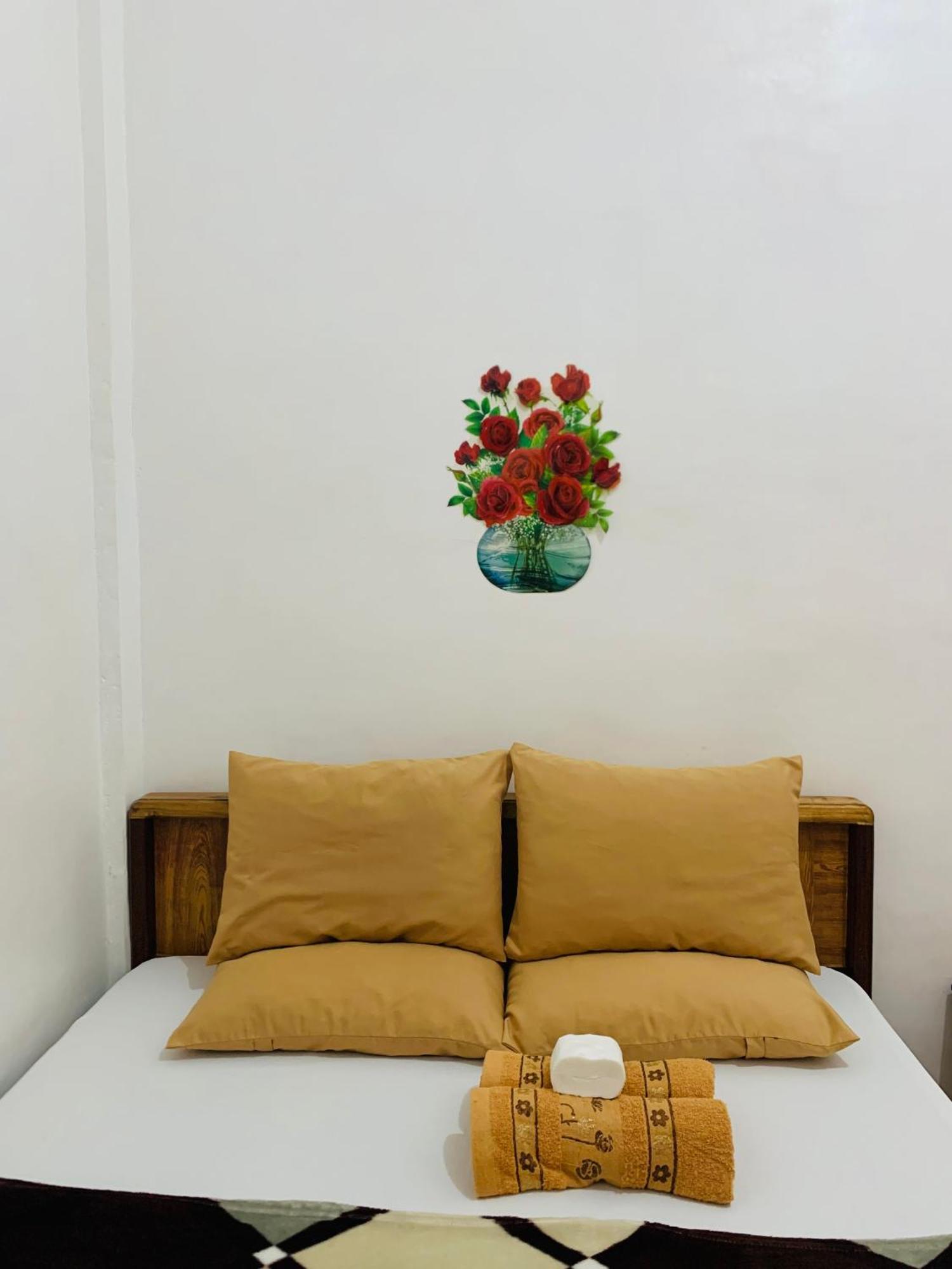 Apartment Queen's 1 *